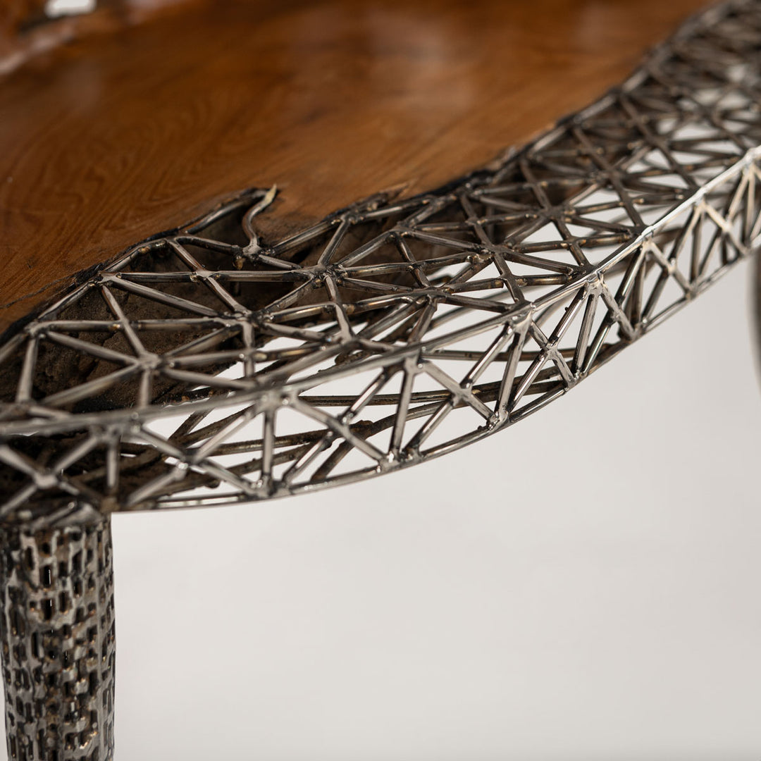 Detailansicht INDOO Art - Sessel: Teakholz mit Edelstahl, ein Unikat was jeden Raum ein atemberaubenden Flair verleiht